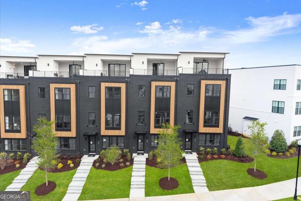 443 Mezzo Lane Alpharetta