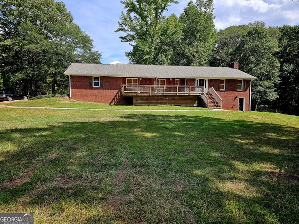 100 Dolly Nixon Road Senoia