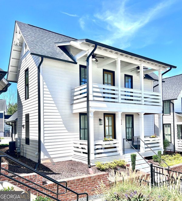 1906 Galt Commons, Kennesaw