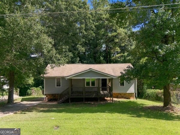 1003 Salisbury Trail, Riverdale