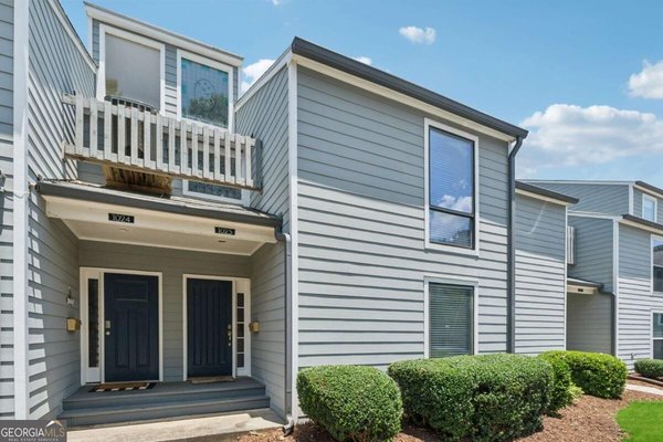 main picture of 1023 Riverbend Club Drive, Atlanta