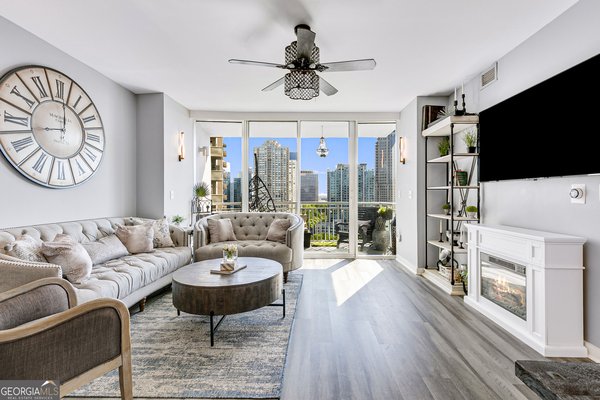 3338 Peachtree Road, Atlanta