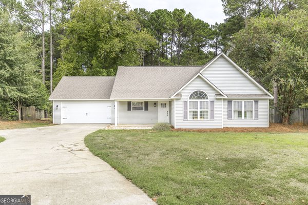 221 Muirfield Lane, Byron