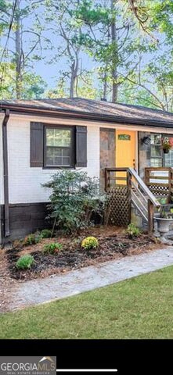 2873 Gresham Road, Atlanta