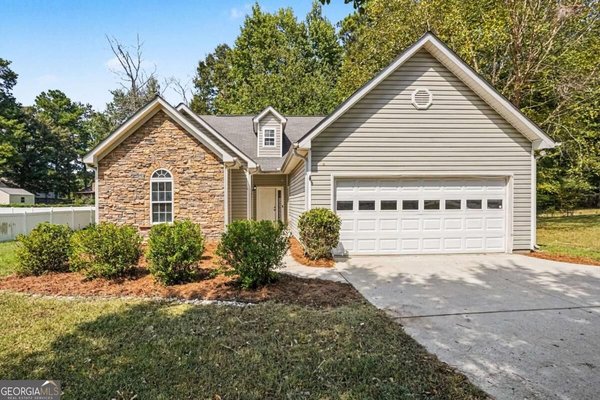 311 Sweetbriar Lane, Griffin