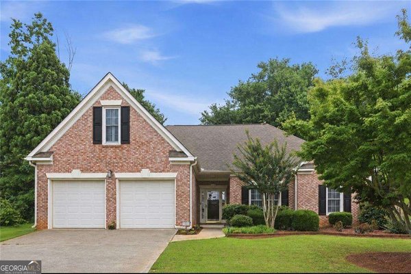 3923 Concord Walk Drive, Smyrna