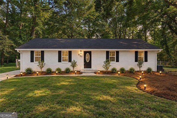 631 Pasadena Court, Forest Park