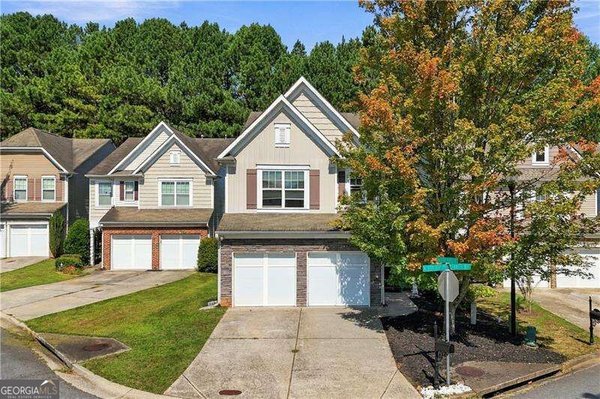 620 Oleander Way, Canton