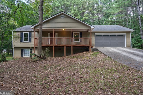 main picture of 233 Buckhorn Drive, Winder