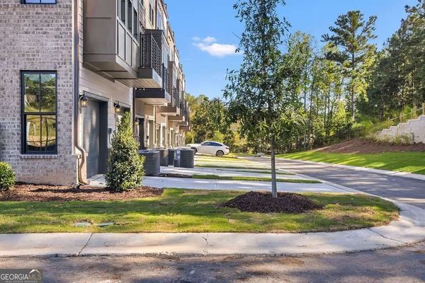 744 Urban Grange Way, Suwanee