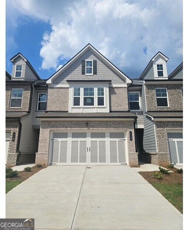 112 Rope Mill Road, Holly Springs