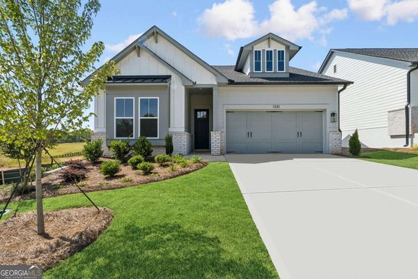1331 Autumn Lake Drive, Gainesville