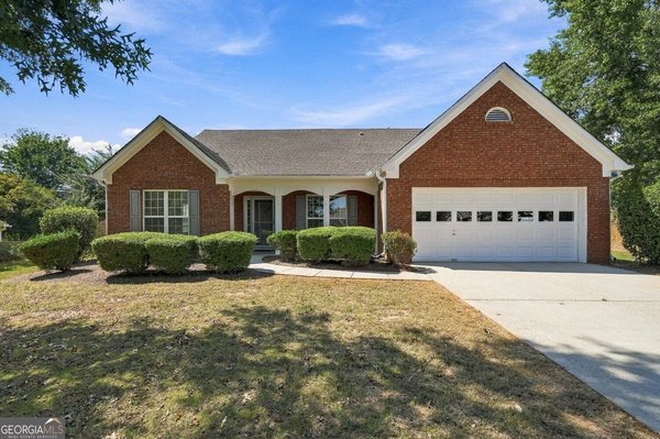main picture of 8525 Fieldgrove Court, Gainesville