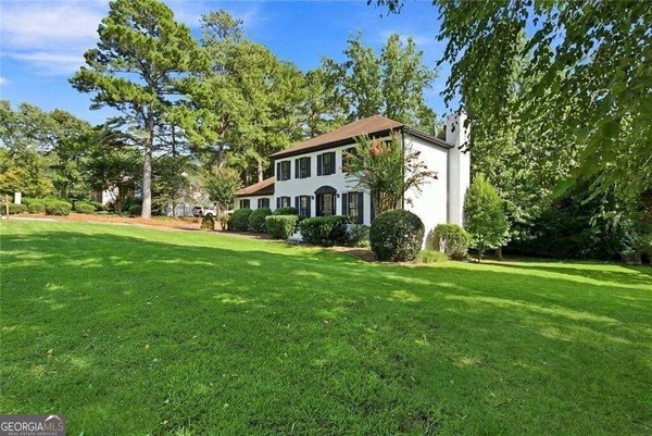 1494 Oak Springs Drive, Marietta
