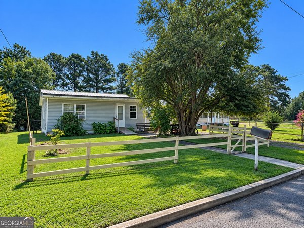 718 Walcott Street Perry