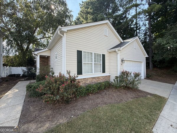 345 Windcroft Circle, Acworth