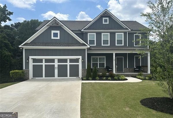 main picture of 168 Mallard Creek Way, Bethlehem