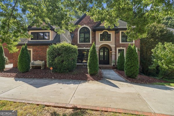 1300 Regency Center Drive, Atlanta