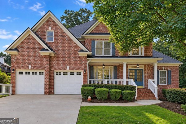 main picture of 5370 Avonshire Lane, Cumming