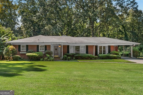 22 Winfield Drive, Newnan