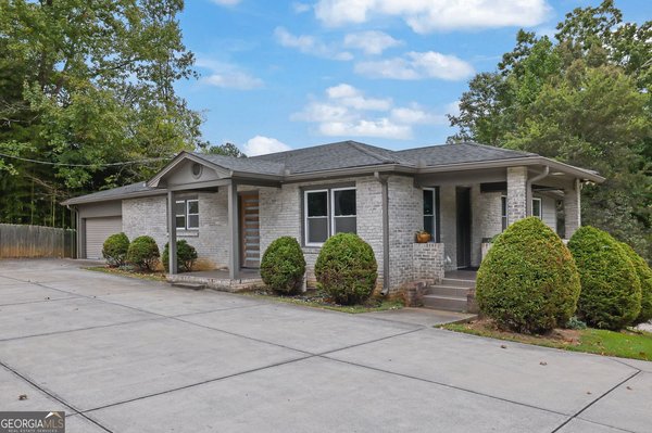 5638 Lake Acworth Drive, Acworth