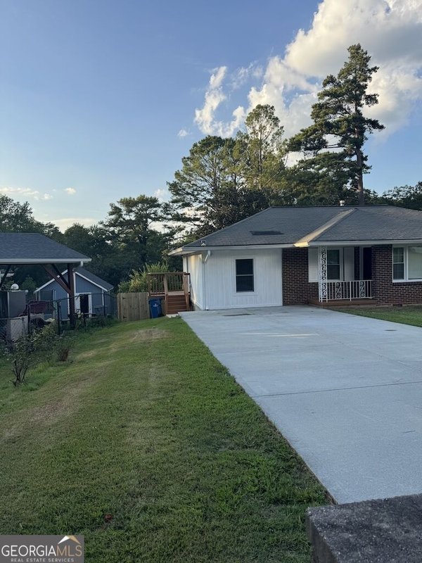3067 Barksdale Circle East Point