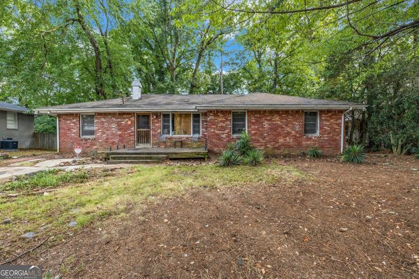 2685 Drew Valley Road, Brookhaven