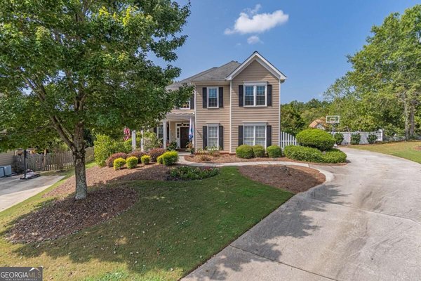 main picture of 3464 Coopers Mill Court, Dacula