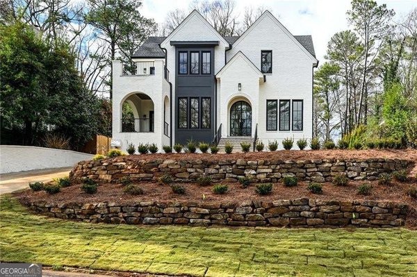 746 Hillwood Drive, Marietta