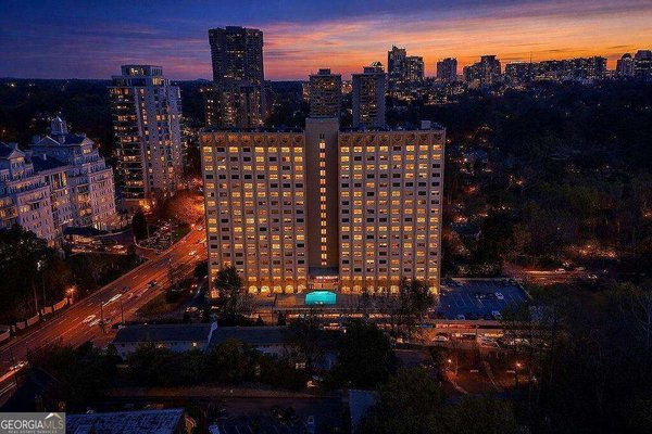 main picture of 2479 Peachtree Road, Atlanta