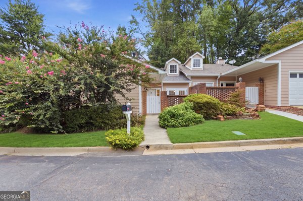 2958 Crosswycke Forest Drive, Brookhaven