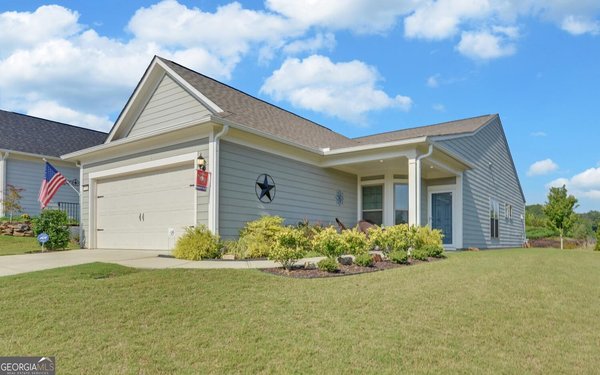 Picture of Neighborhood DEL WEBB CHATEAU ELAN in Hoschton, GA