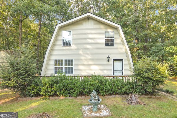 4115 Highway 106 Hull