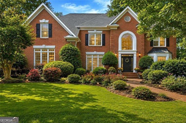 main picture of 350 Waters Bend, Johns Creek