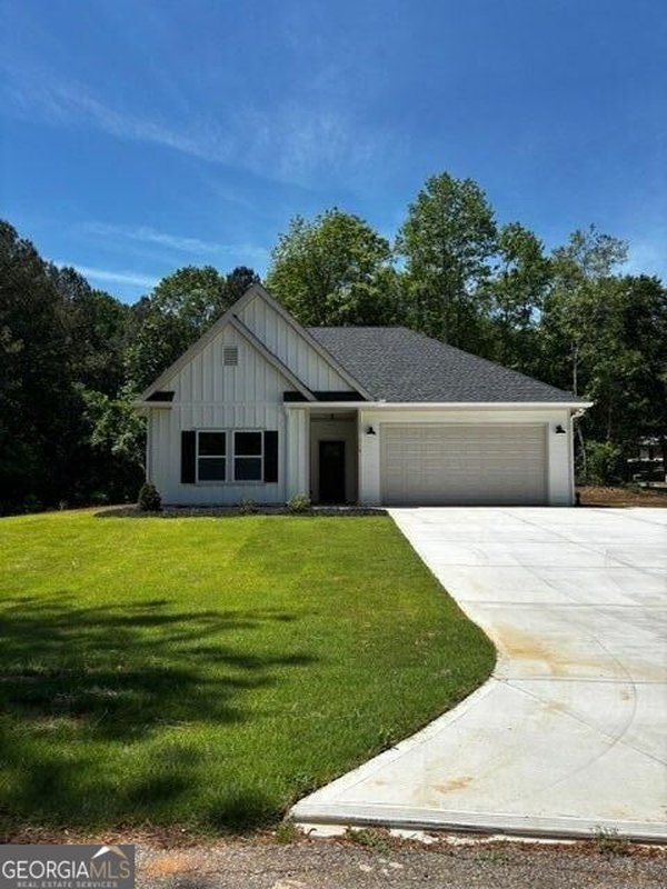 main picture of 116 Valley View Drive, Maysville