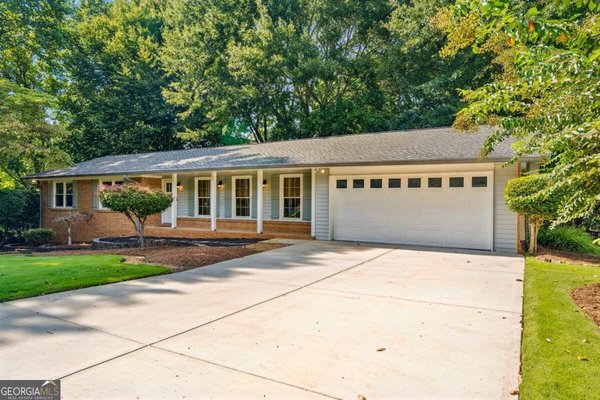 6855 Ramundo Drive, Atlanta