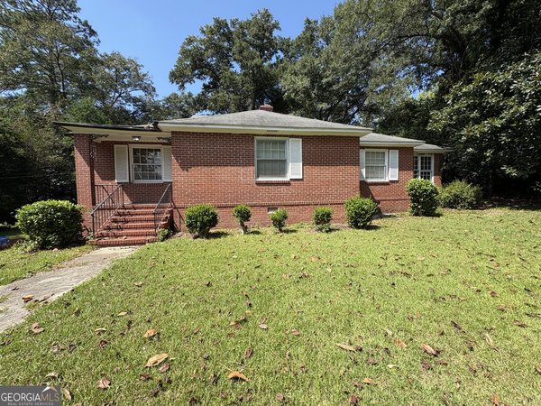 4075 Edgewood Circle Columbus