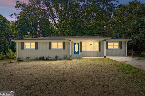 6963 Debbie Lane Lithia Springs