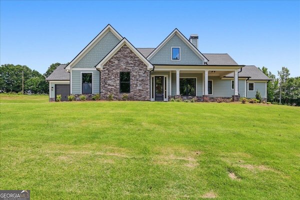 main picture of 105 Maney Drive, Statham
