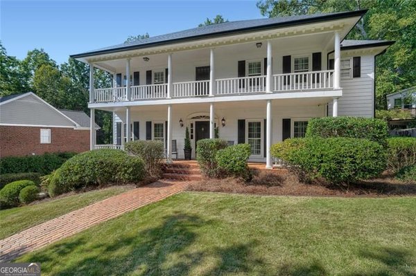 330 Satinwood Place, Roswell