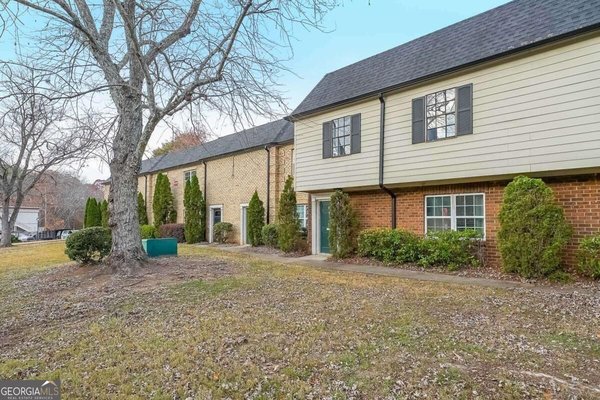 main picture of 400 Winding River Drive, Atlanta