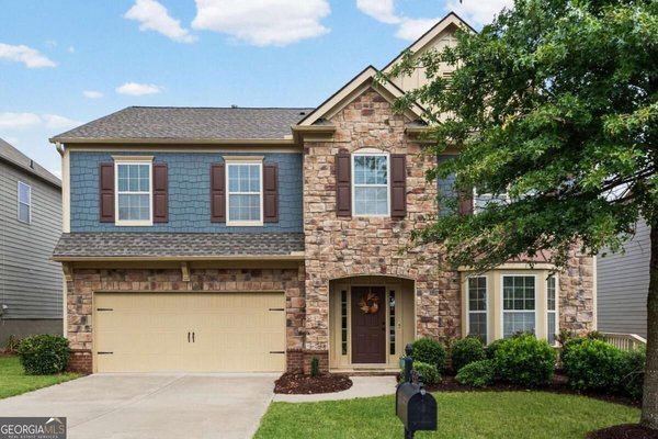 main picture of 4945 Pont Du Gard Drive, Cumming