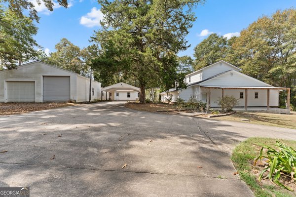 5682 Hartley Bridge Road Macon