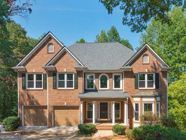 345 Hidden Lake Drive, Fayetteville