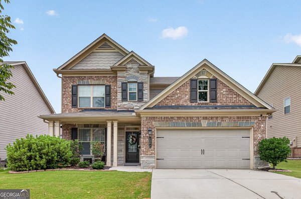 main picture of 1908 Lakeview Bend Way, Buford