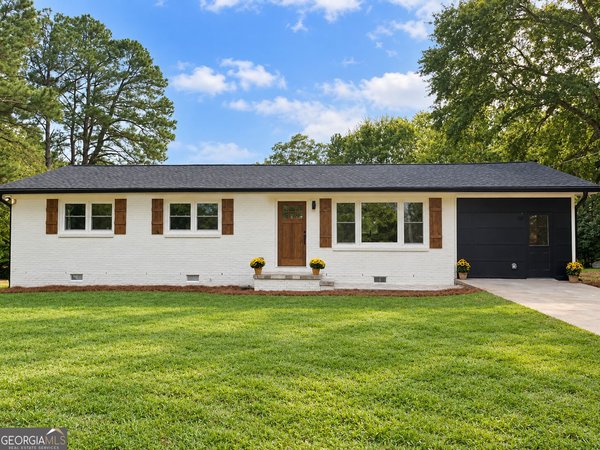 631 Hightower Trail, Social Circle