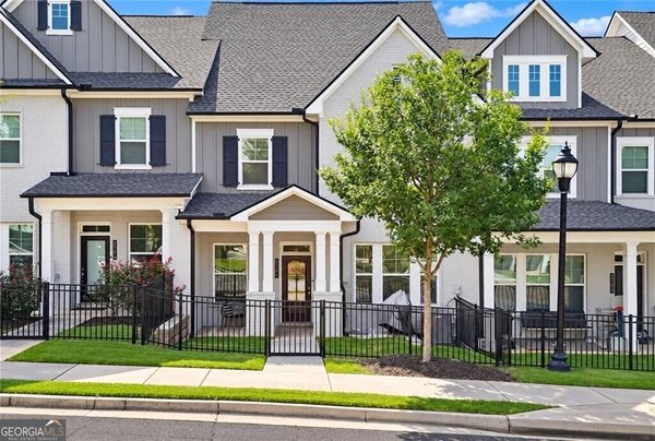 2784 Bell Drive, Smyrna