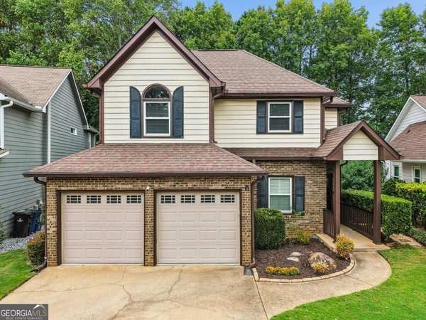 880 Bridge Pointe Court, Alpharetta