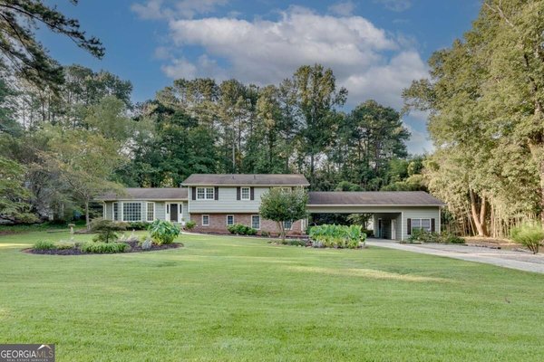 1660 Northwoods Drive, Marietta