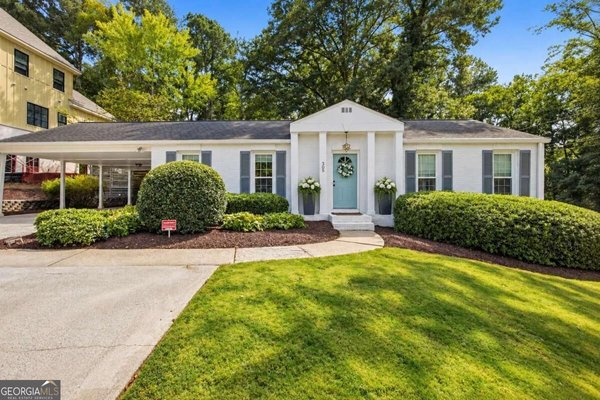 305 Norcross Street, Roswell